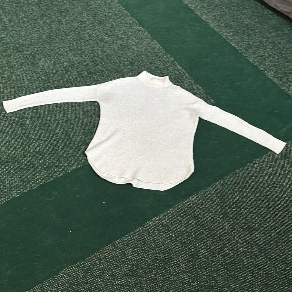 American eagle oversized turtleneck tunic sweater size xsmall cream
